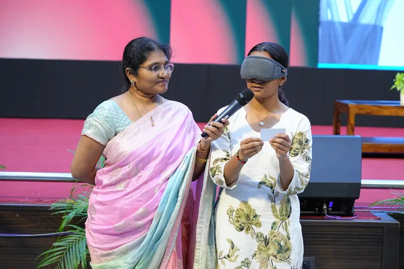 An interactive demonstration during the colloquium